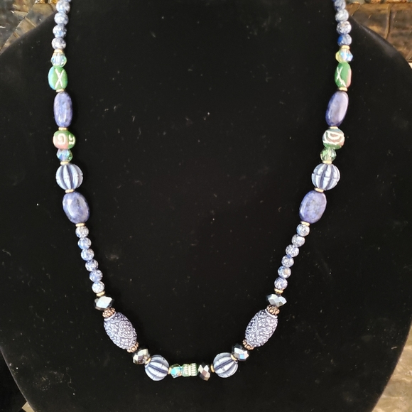 DENIM BLUE BEAUTIFUL NECKLACE & BRACELET SET - Picture 5 of 8